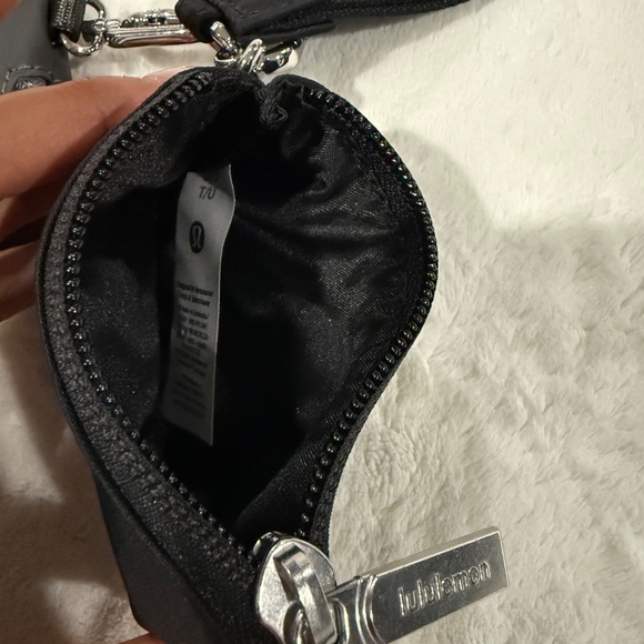 Lululemon Duo Keychain - Picture 4 of 4